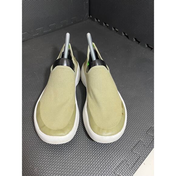 OOFOS OOmg Eezee Low Recovery Shoes Women's Size 9 Sage‎ Green Slip On Sneaker - Picture 2 of 7